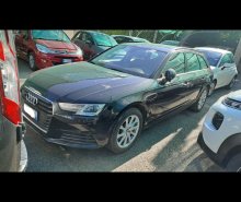 AUDI A4 Avant 40 2.0 tdi Business quattro 190cv s-tronic