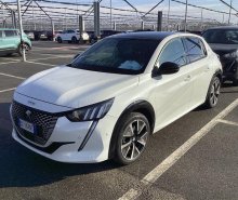 PEUGEOT Nuova e-208 GT Line - Motore Elettrico 136cv (100kW)