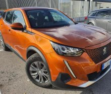PEUGEOT e-2008 Active Pack 100kW