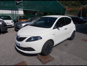 LANCIA Ypsilon 1.0 hybrid 70cv Gold s&s 5 posti