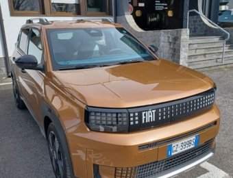FIAT Grande Panda 44 kWh La Prima