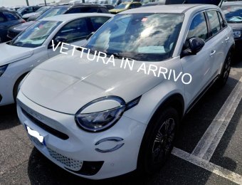 FIAT 600 1.2 hybrid 145cv auto