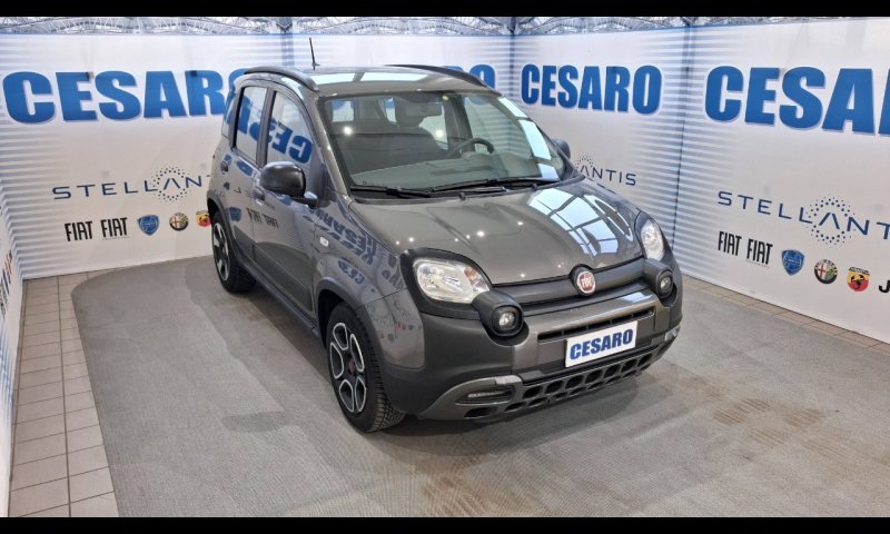 FIAT New Panda 1.0 firefly hybrid City Cross s&s 70cv