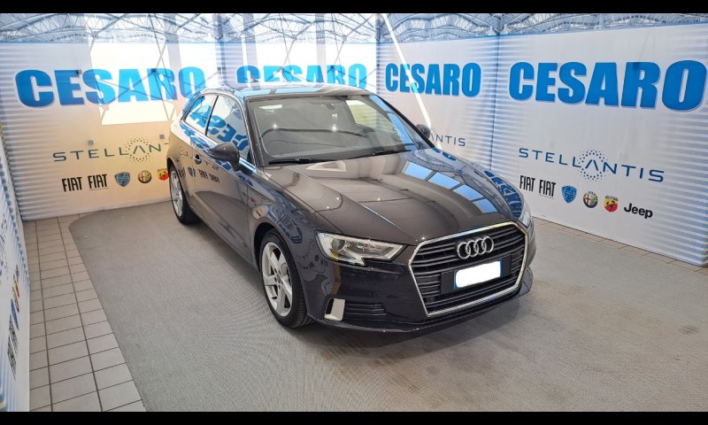 AUDI A3 1.6 tdi 110cv s-tronic